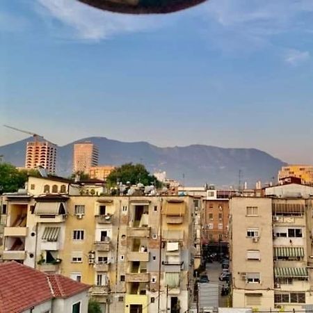 Cozyflat In The Middle Of Tirana Apartment Luaran gambar